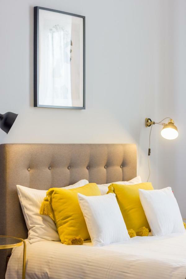 City Chic 3 Bedroom Apartment Kaloşvar Dış mekan fotoğraf