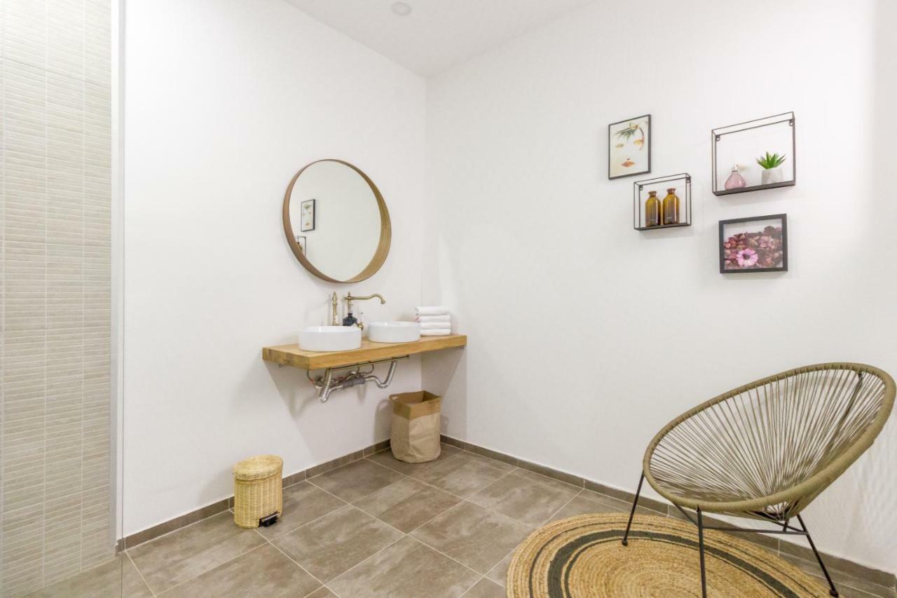City Chic 3 Bedroom Apartment Kaloşvar Dış mekan fotoğraf